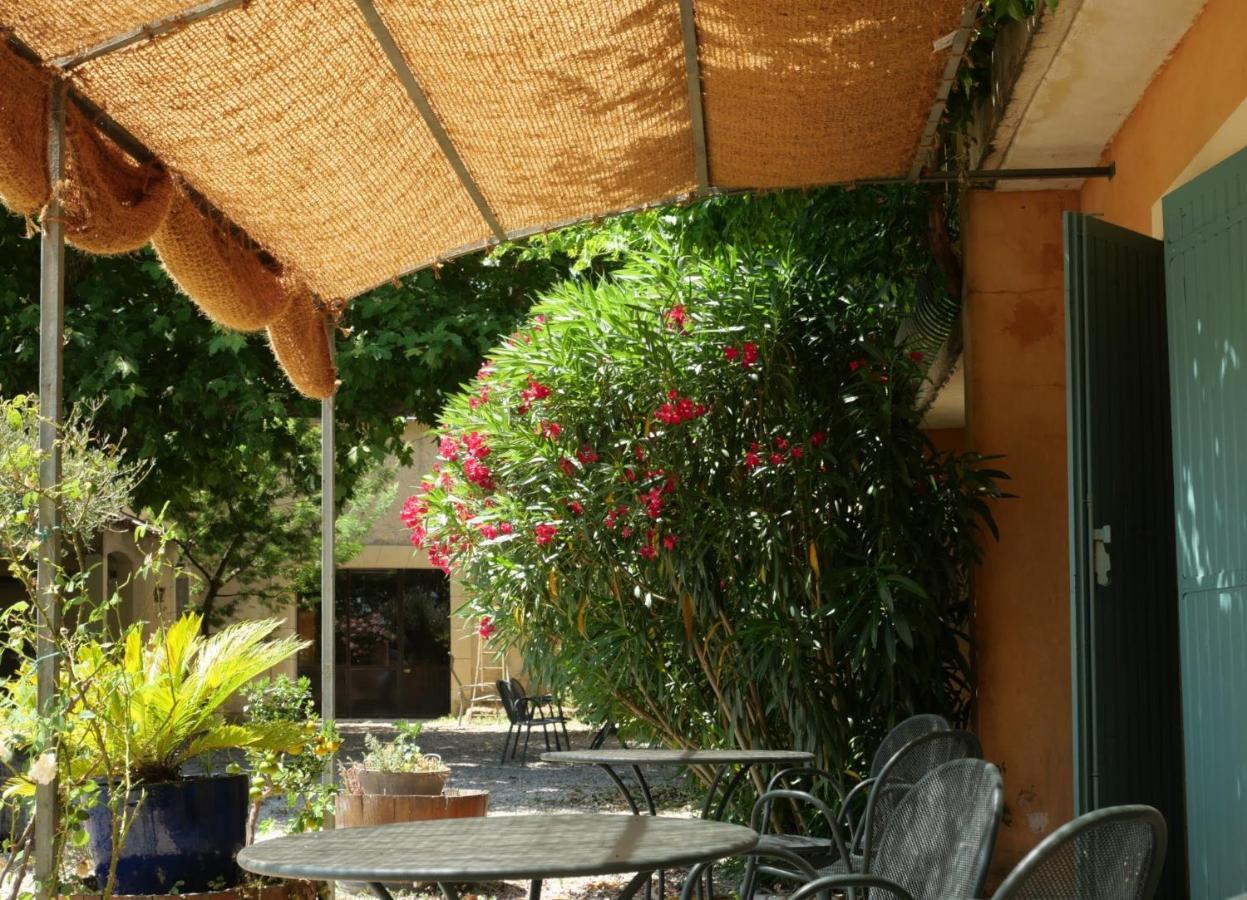 Готель Maison D'Hotes Le Mas Des Vignes Rochegude  Екстер'єр фото